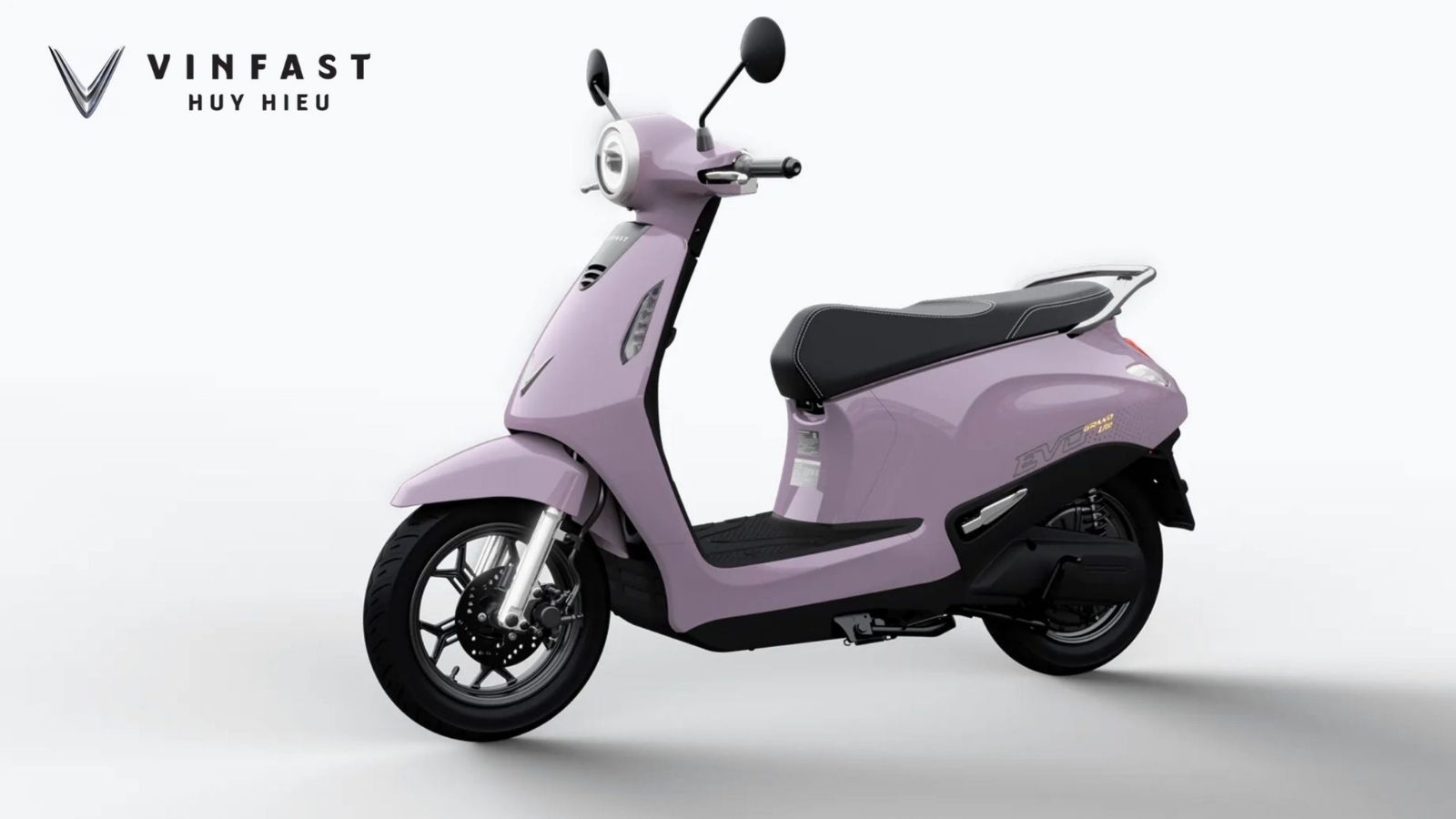Xe điện dành cho học sinh VinFast Evo Lite Neo màu tím thiết kế nhỏ gọn, hiện đại và an toàn khi di chuyển nội thành.