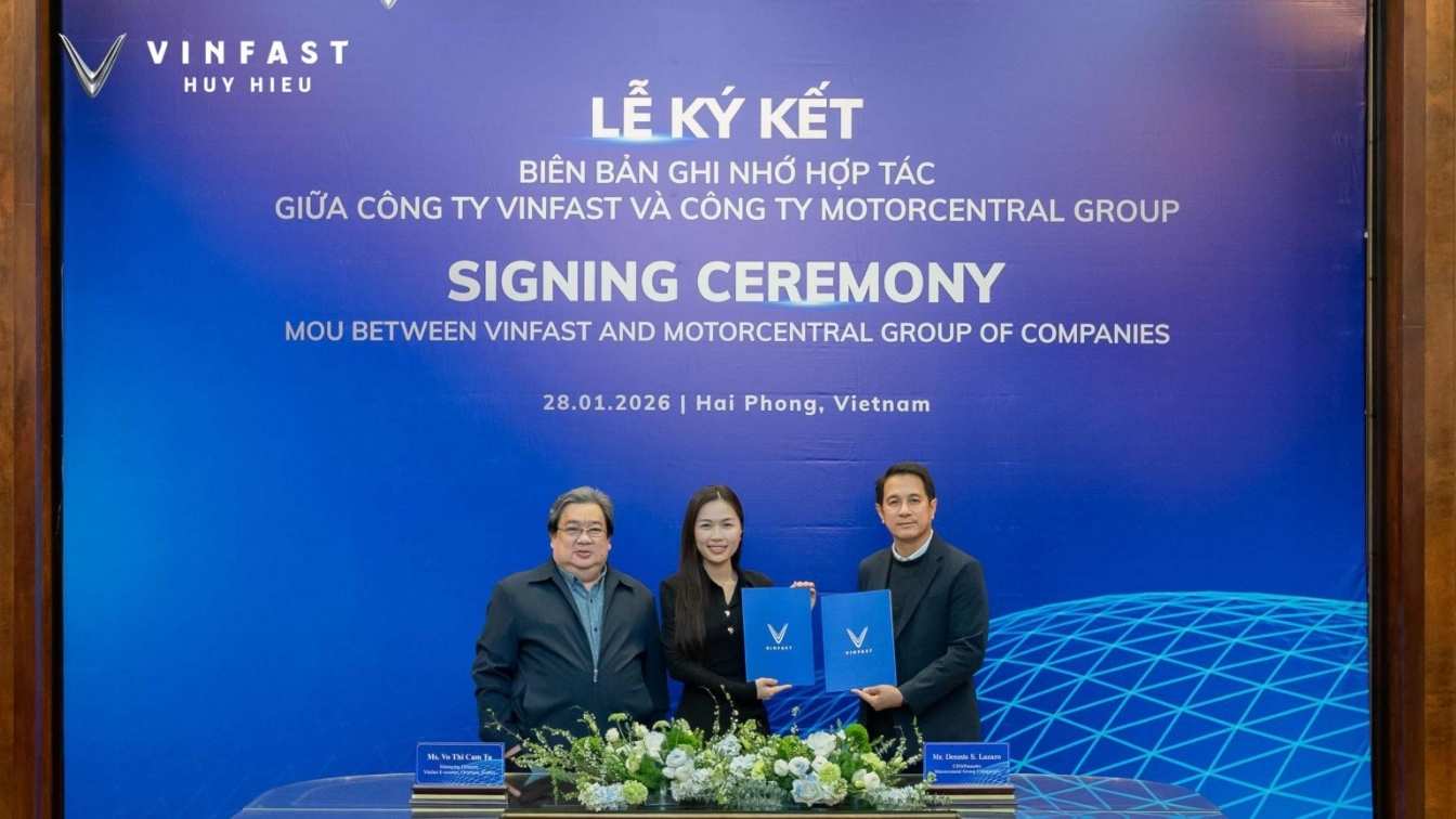 Lễ ký kết biên bản ghi nhớ hợp tác VinFast trong lĩnh vực phân phối xe máy điện
