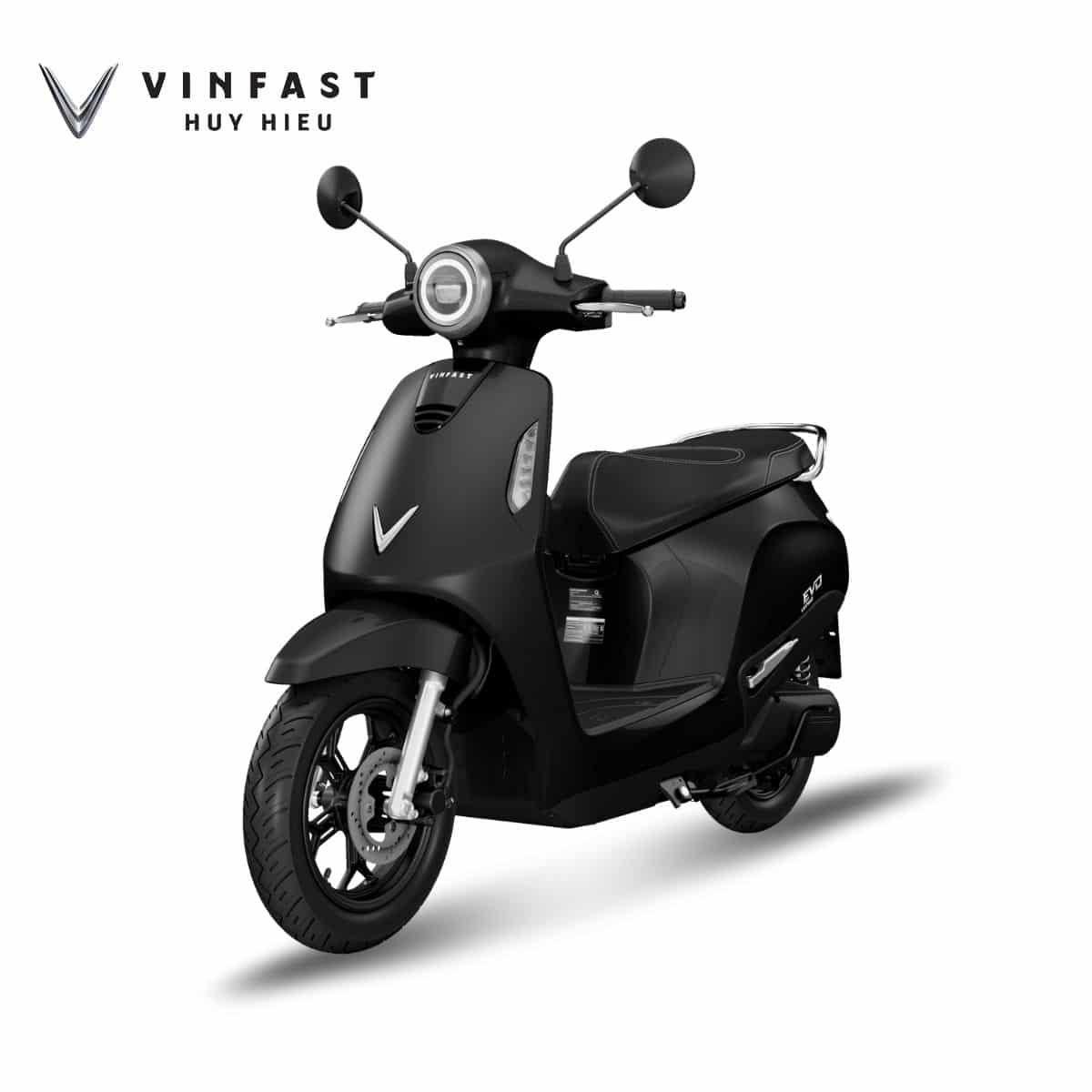 Xe máy điện VinFast Evo Lite đổi pin.