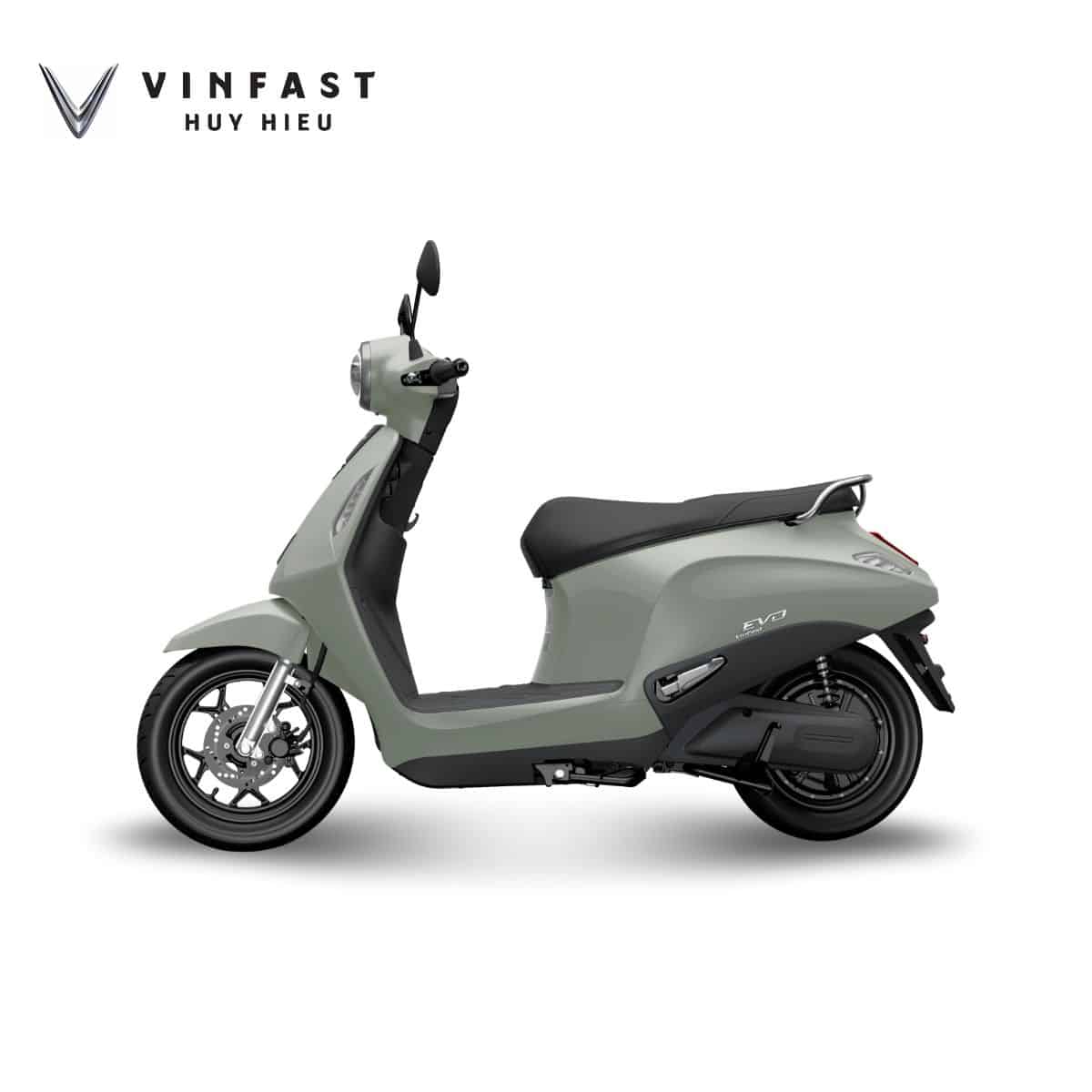 Xe máy điện VinFast Evo Lite đổi pin.