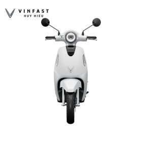 Xe máy điện VinFast Evo Lite đổi pin.