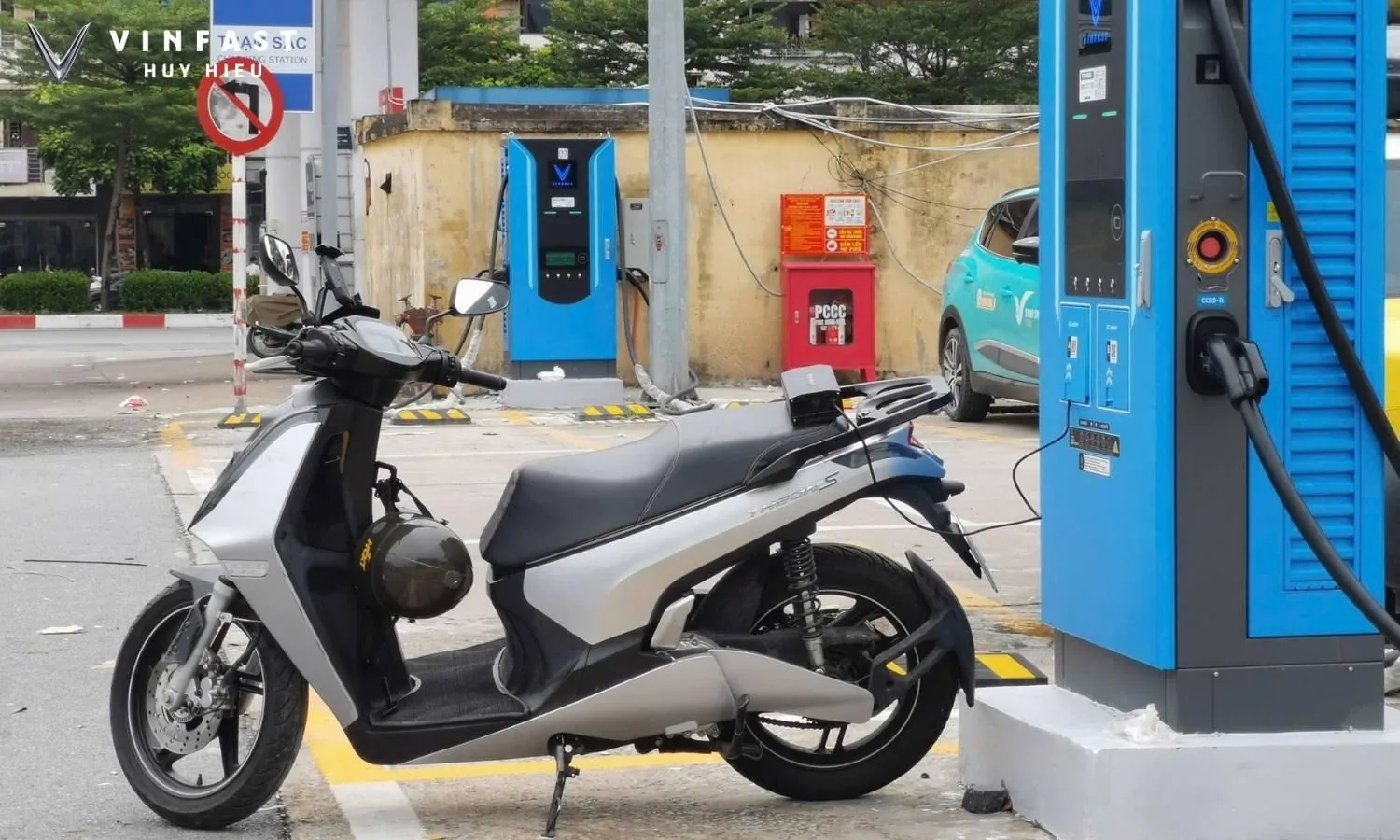 Xe Máy Điện VinFast Được Miễn Phí Sạc Đến Khi Nào? Chính Sách Mới Nhất - ảnh minh họa 1